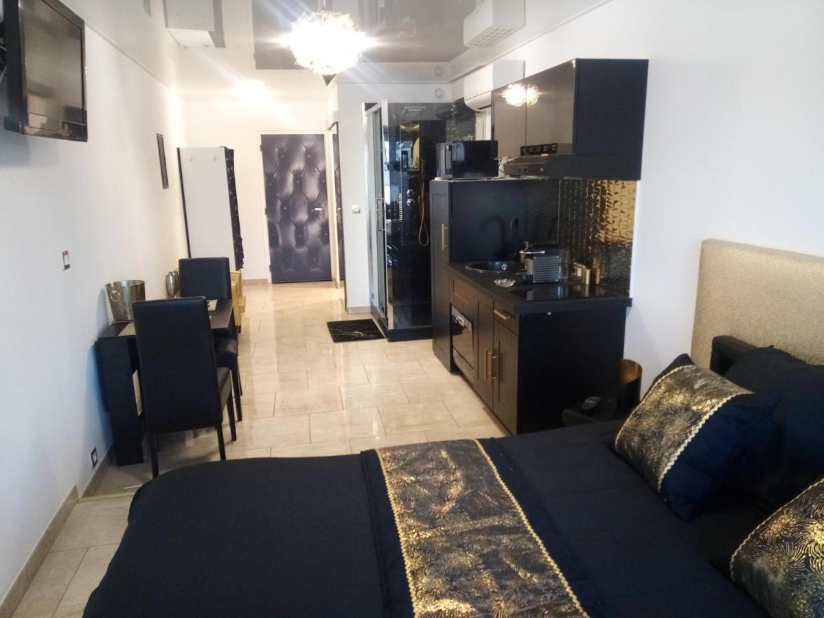 Village Naturiste Le Goldenblack آجد المظهر الخارجي الصورة
